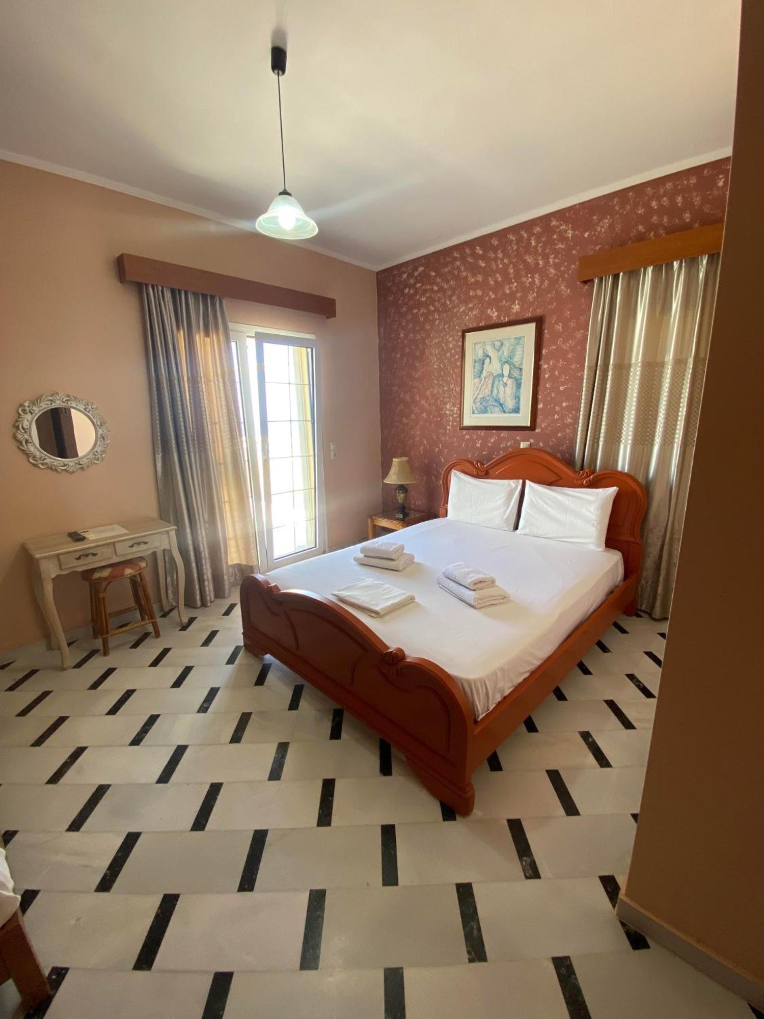 Eliza Apartments Rethymno  Exterior photo