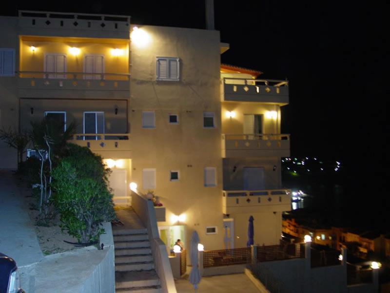 Eliza Apartments Rethymno  Exterior photo